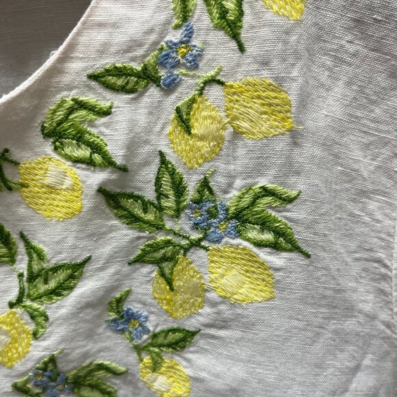 Talbots Womens White Floral Embroidered Linen Shirt Top Blouse Size Petite Small - Picture 5 of 6